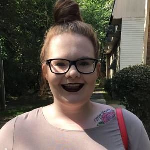 Meet your Posher, Michaela